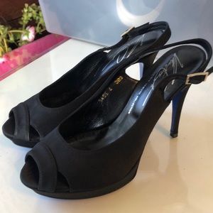 Vince Camuto Sling Back Heel